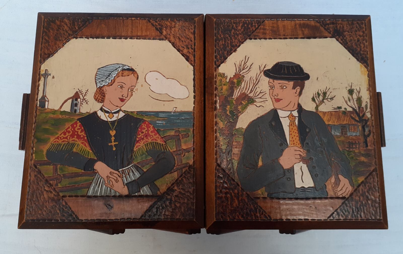 Wooden box in Breton style