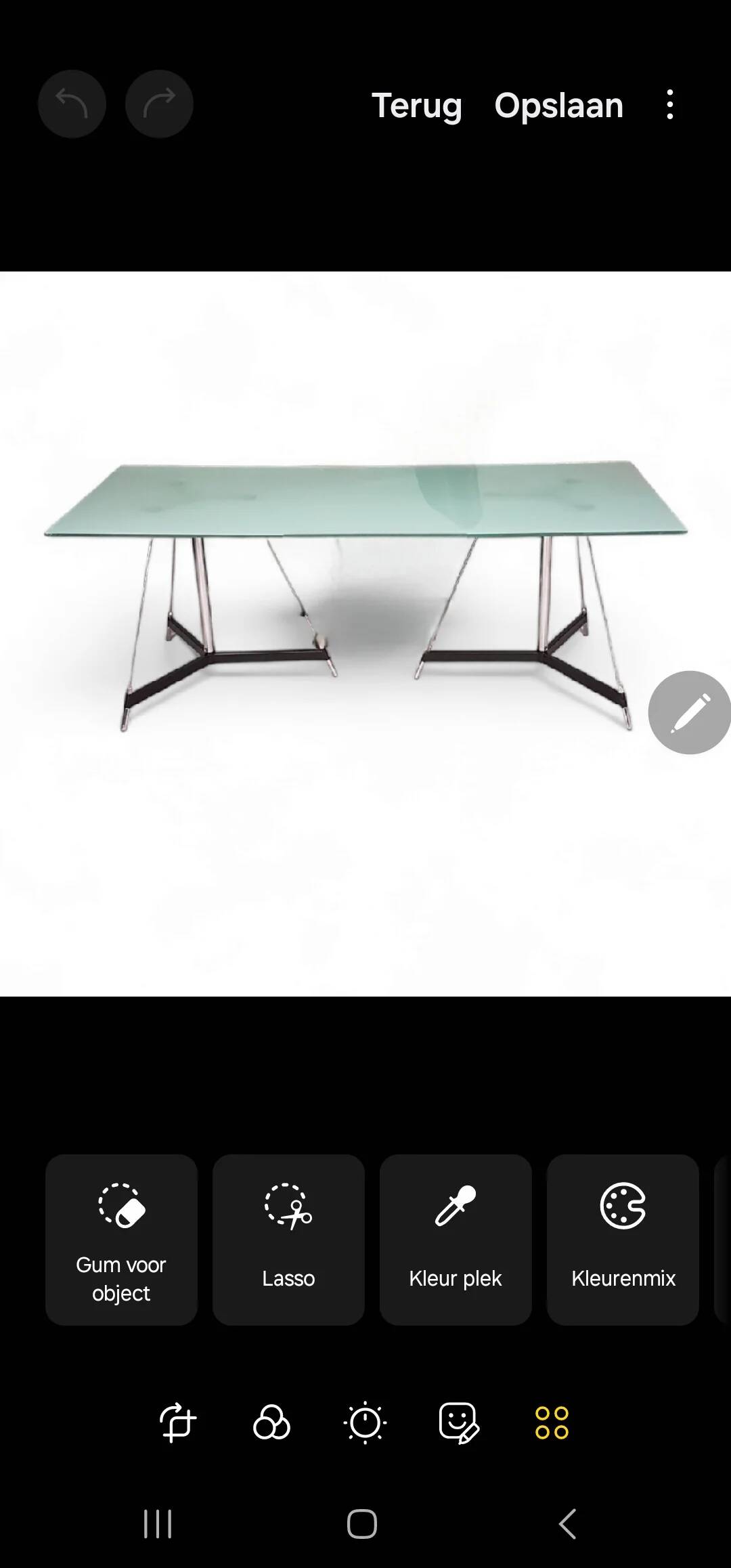 Table tripode italienne / plateau en verre mat / Gabriel Teixidós
