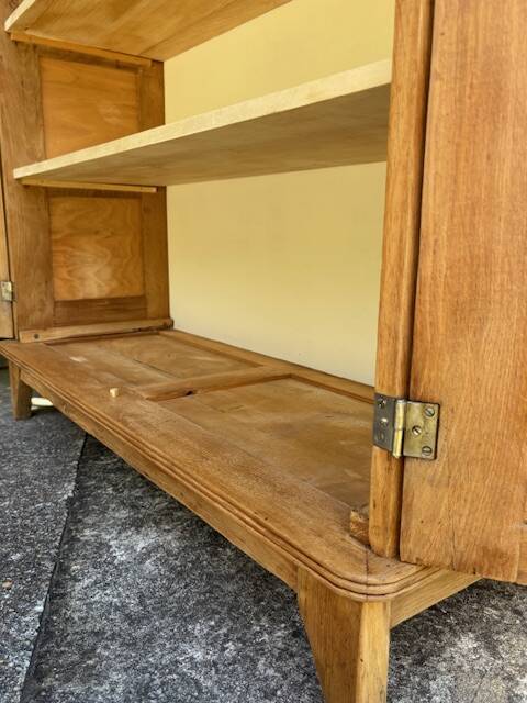 Elegant 1950s oak wardrobe