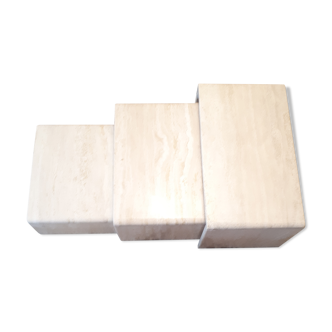 3 tables gigognes in travertine 70s