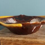 Zoomorphic fish-shaped slipcase in slipware, Vallauris