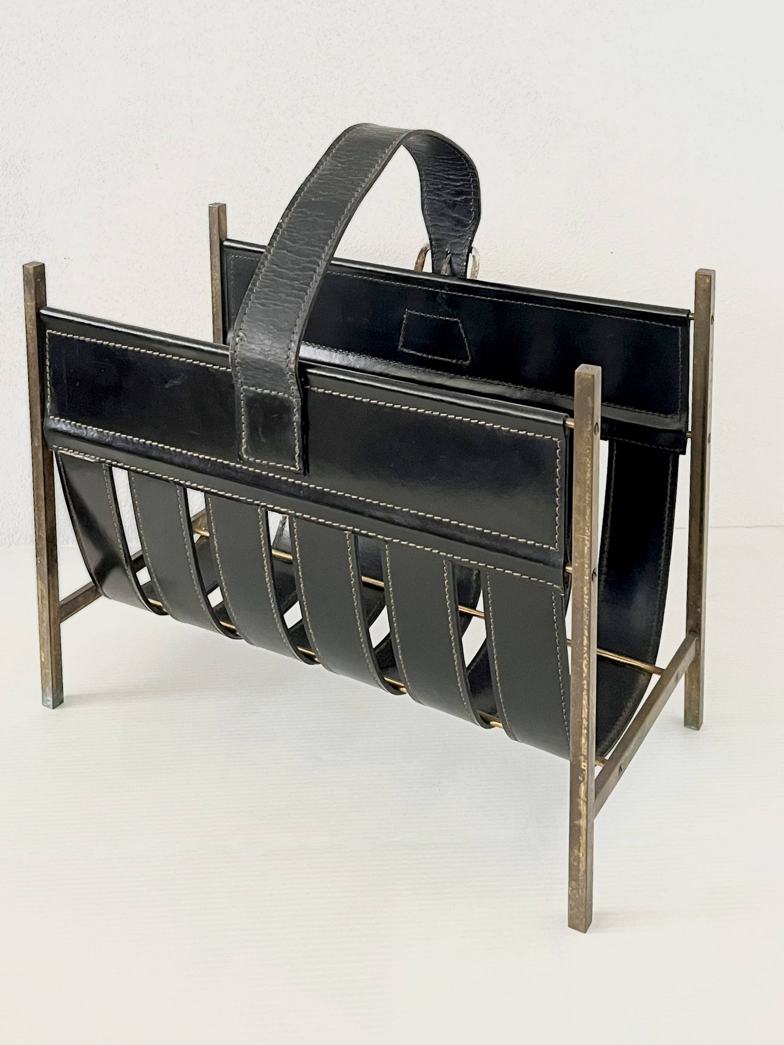 Porte revue en cuir Français mid century