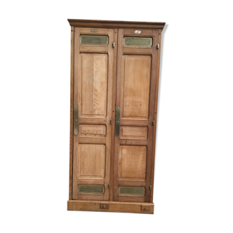 Former Bank of France 2 oak cabinet