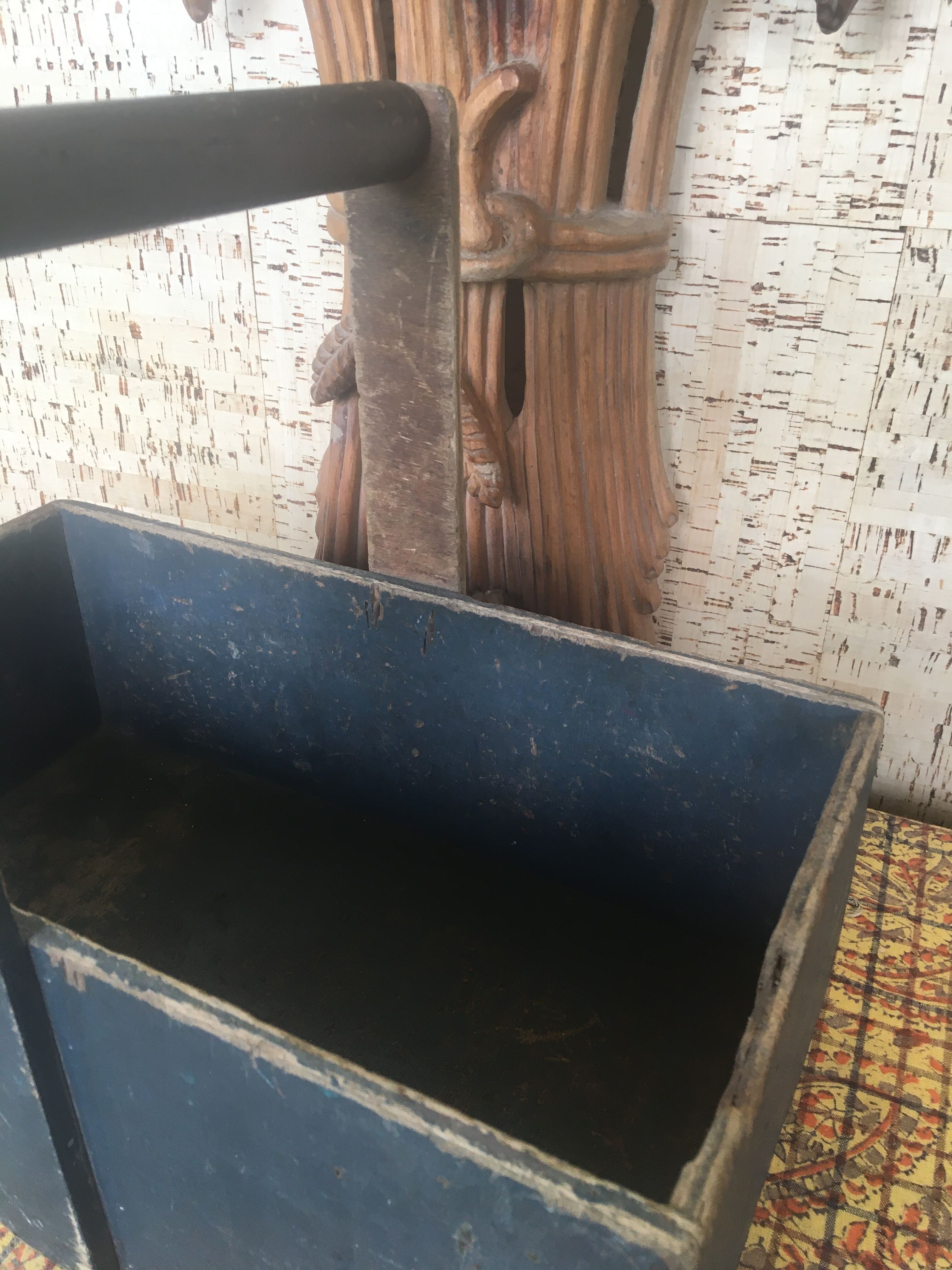 Portable case in painted wood