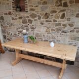 Farmhouse table