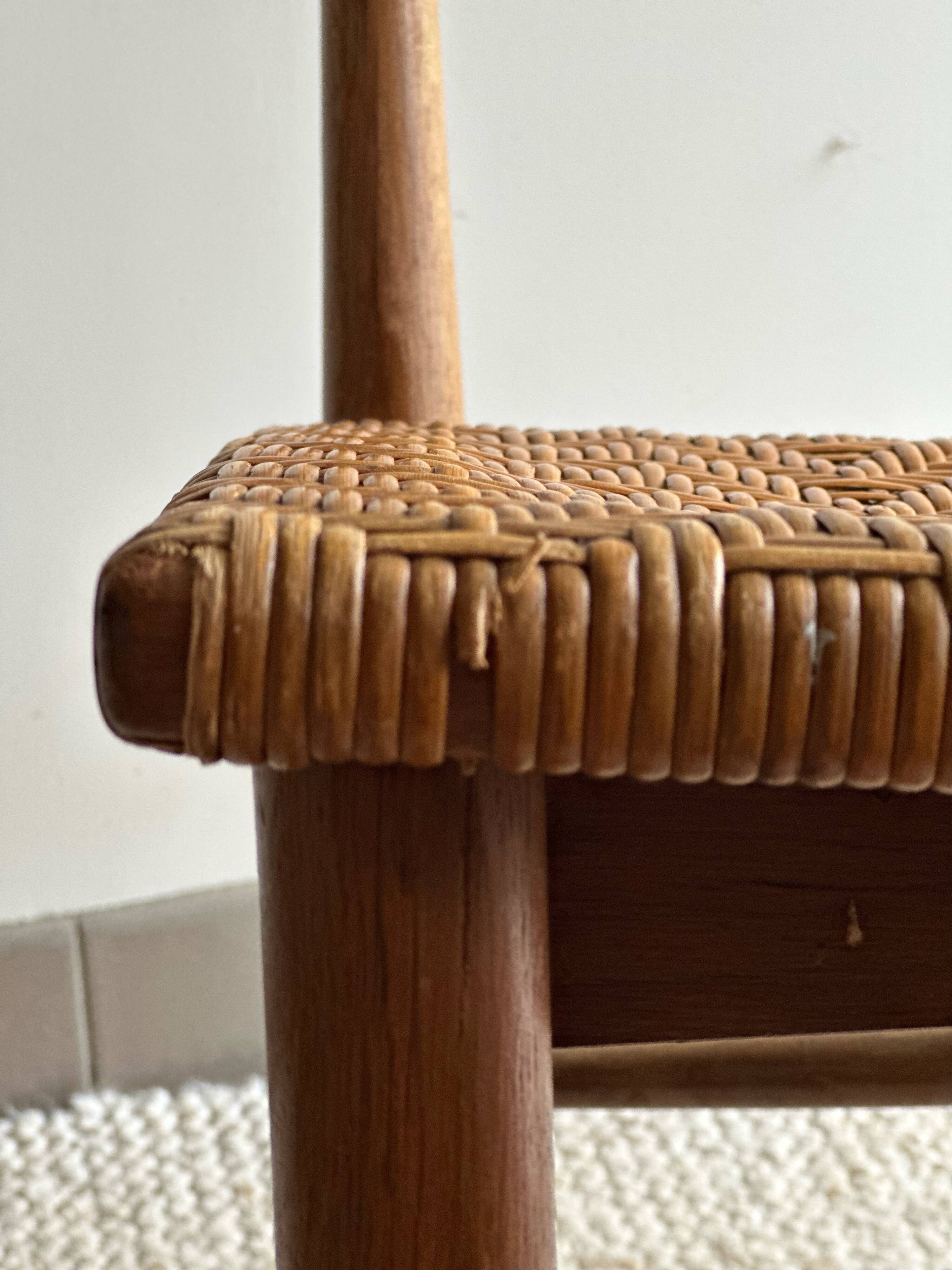 Chaise tressée vintage