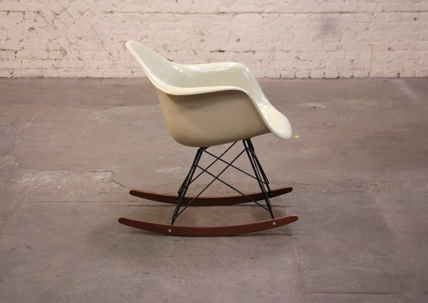 Rocking chair RAR Eames