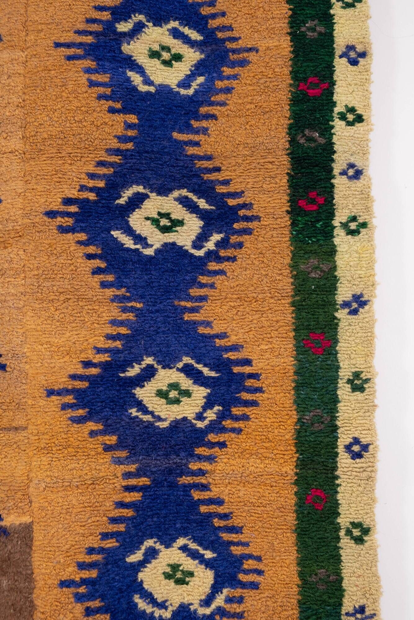 Turkish shaggy tulu carpet, 1970s