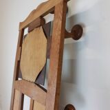 Cloakroom coat racks