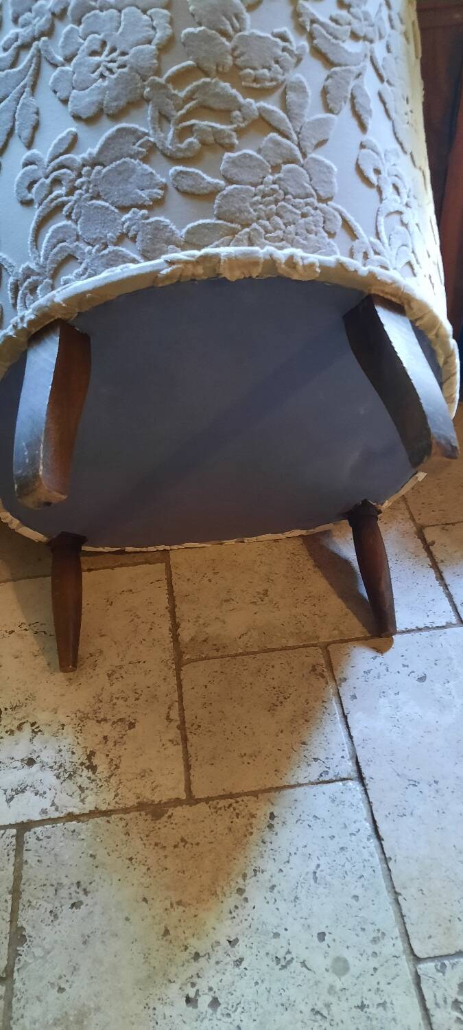 Paire de fauteuils crapaud