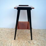 Console vintage pieds noirs