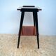 Console vintage pieds noirs
