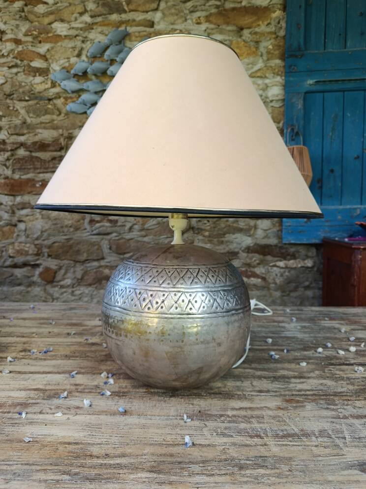 BALL LAMP SARREID LTD