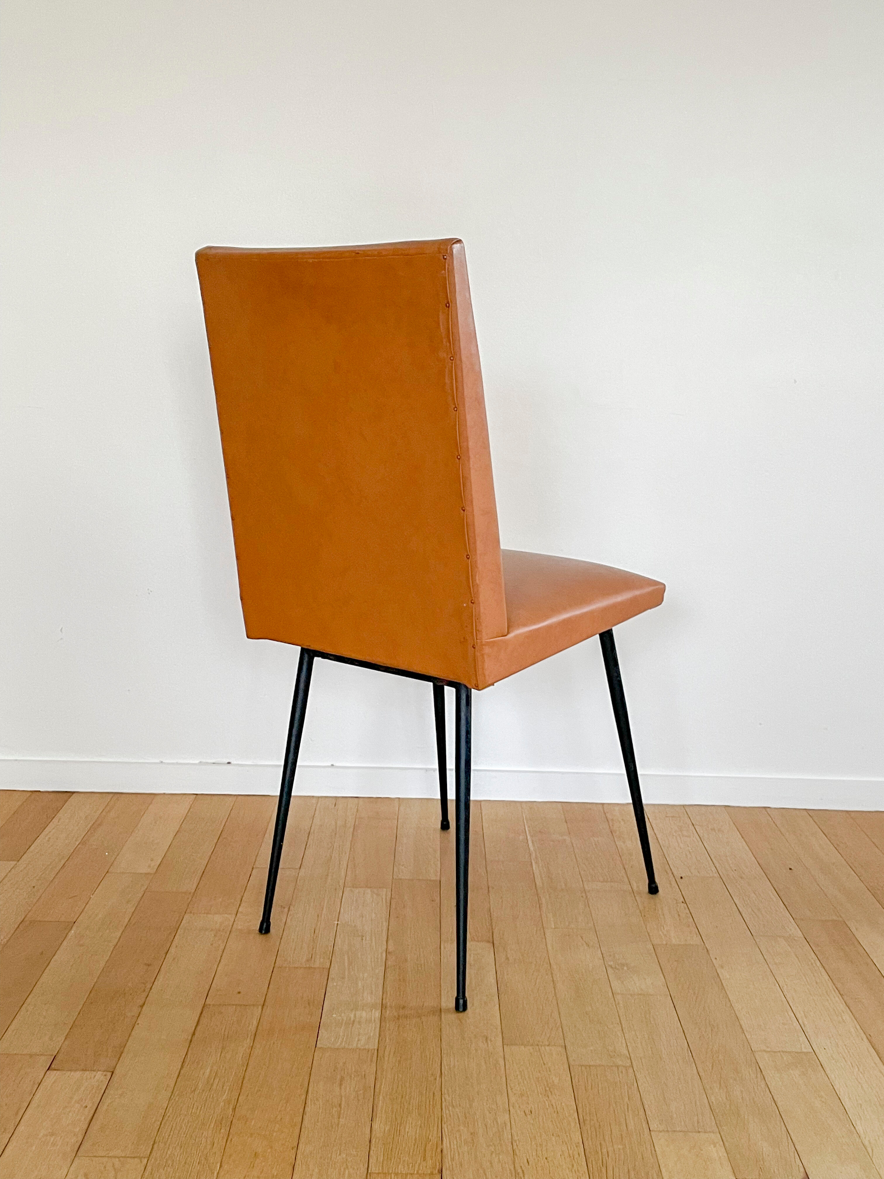 Set of 6 brown skaï chairs and black metal, 1960