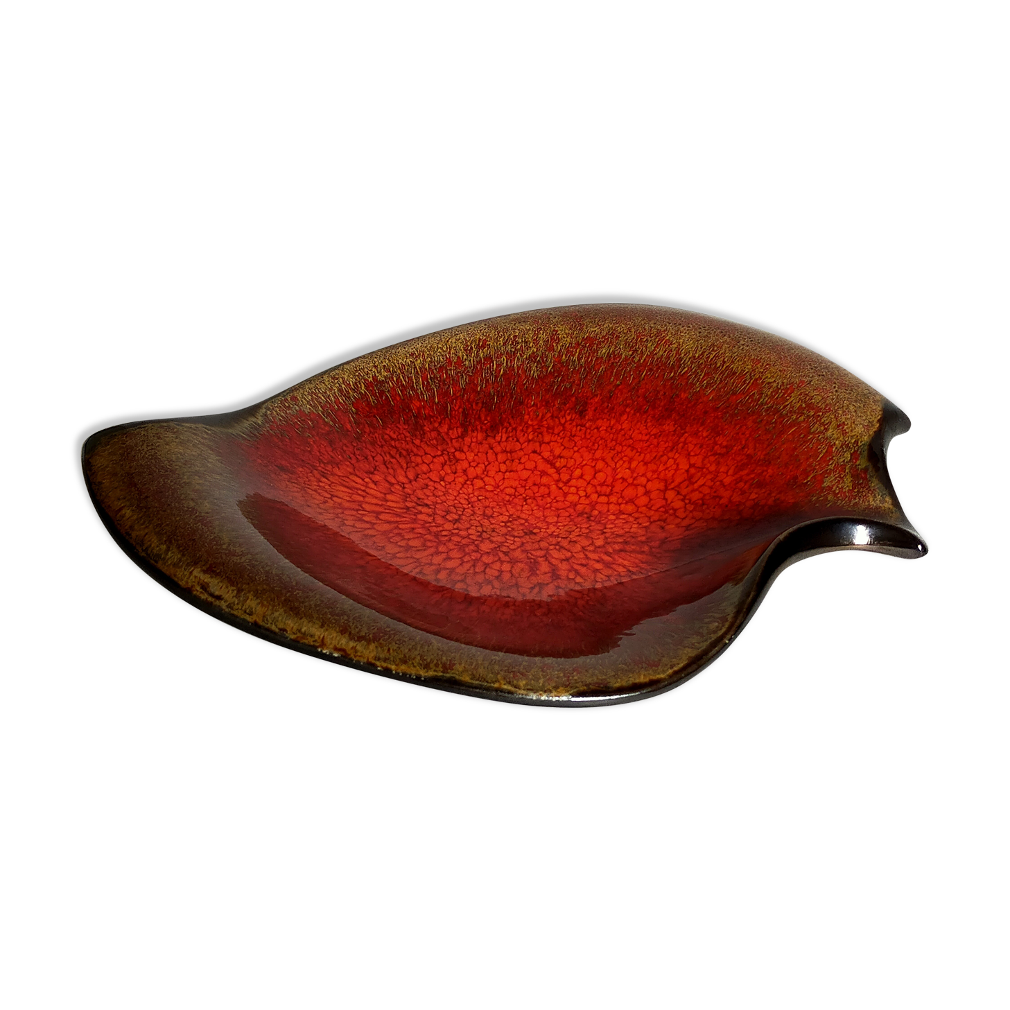 Free-form vacuum-pockets metal enamel French