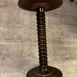 Pedestal table