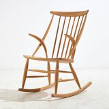 Iw3 beech rocking chair by illum wikkelsø for niels eilersen (mk10413)