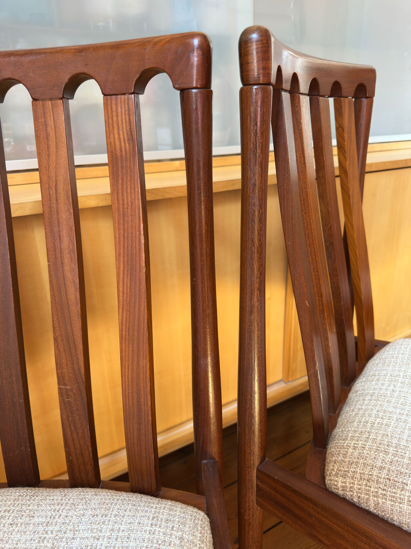 Lot de quatre chaises Meredew
