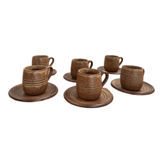 Set of 6 cups and saucers in dark brown sandstone