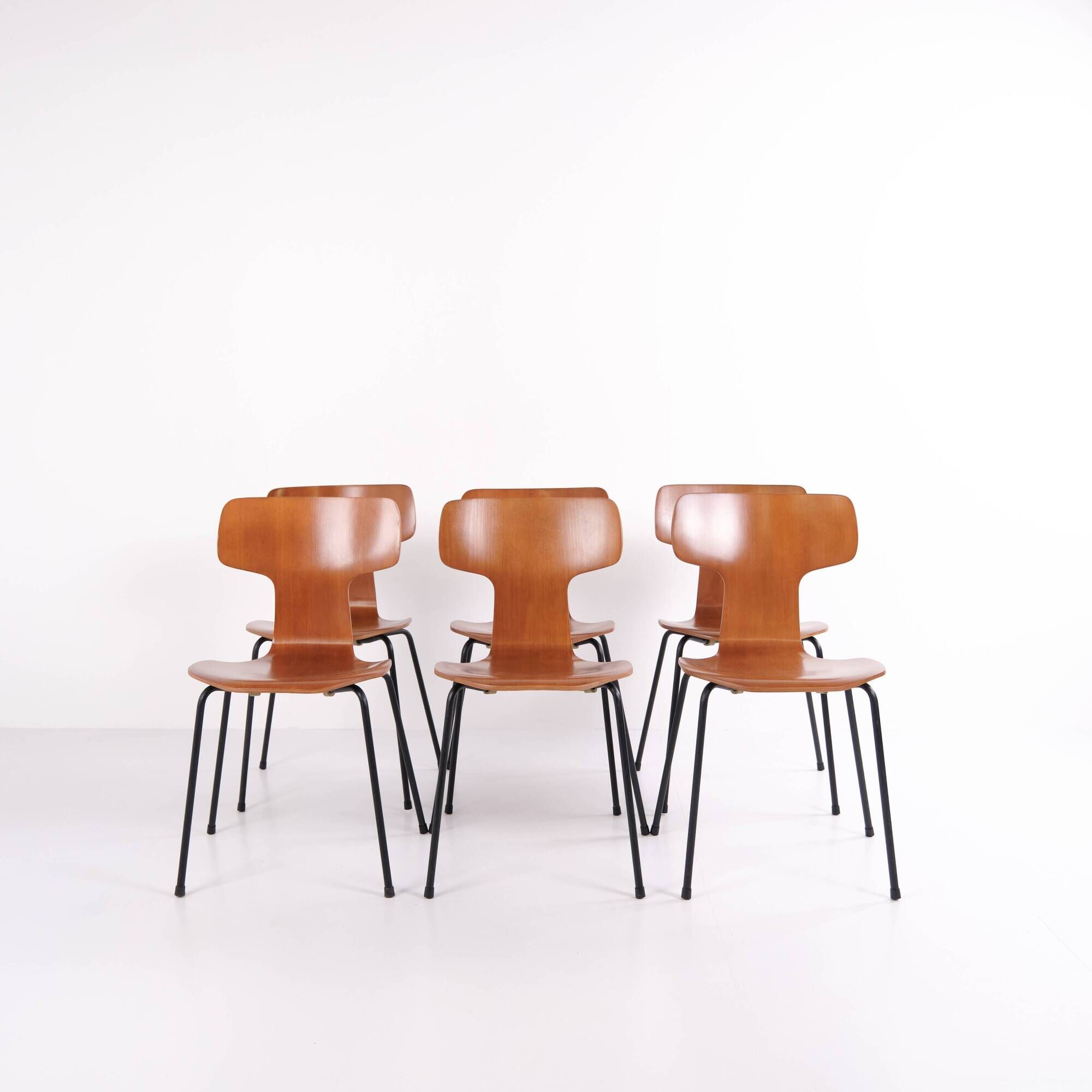 Set of 6 dining chairs – T-Chair / Hammer Chair – Model 3103 – Fritz Hansen
