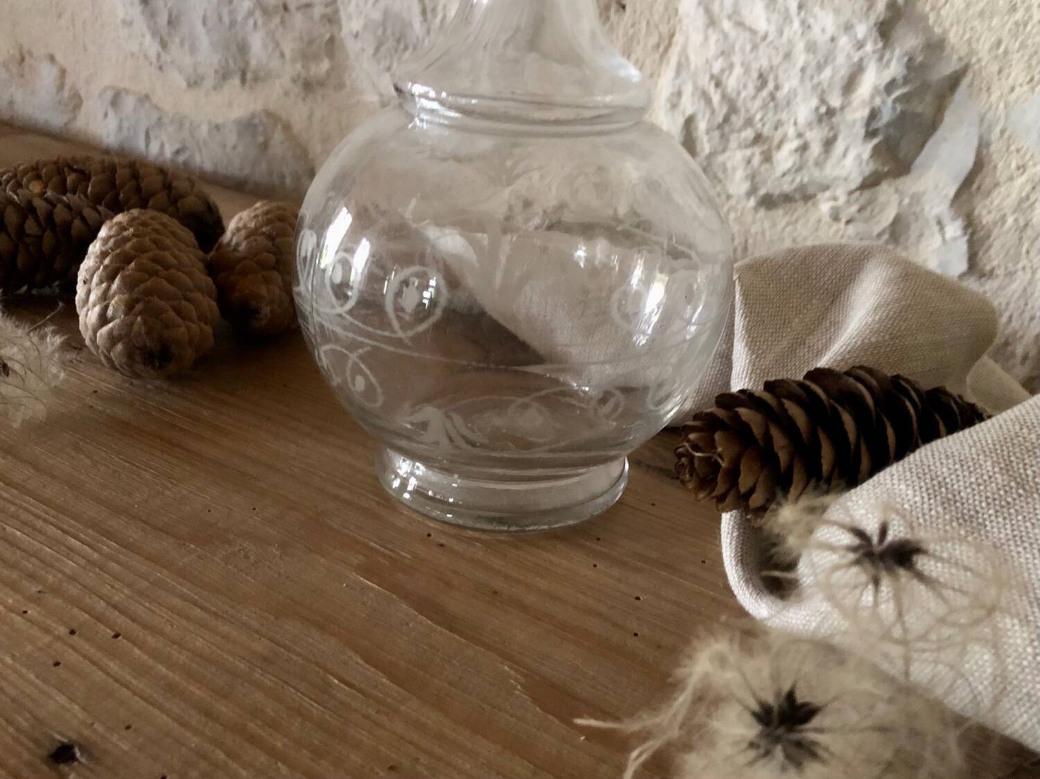 Carafe en verre « goutte »