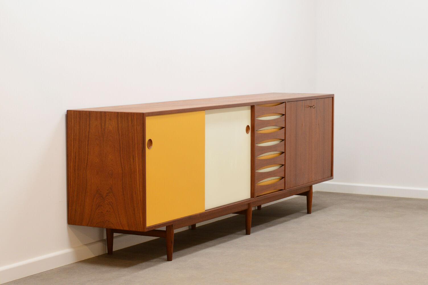 Enfilade 29A par Arne Vodder pour Sibast, Danemark 50
