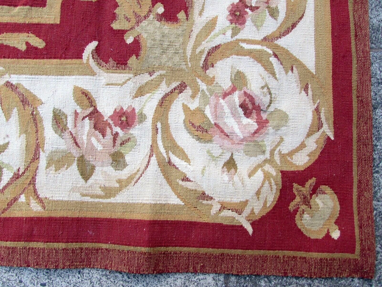 French carpet Aubusson handmade 122x186cm 1980