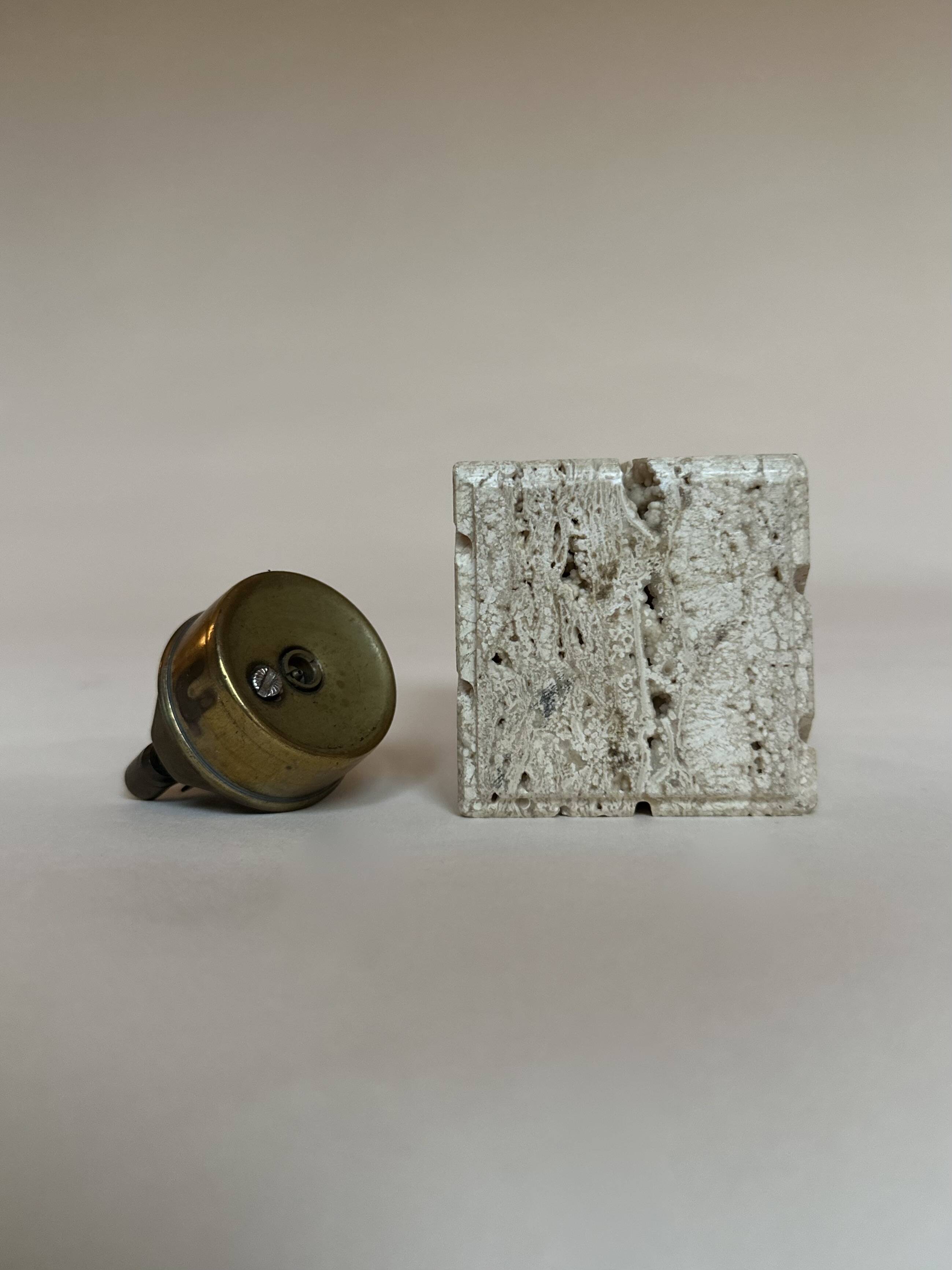 Cerri Nestore travertine briquette