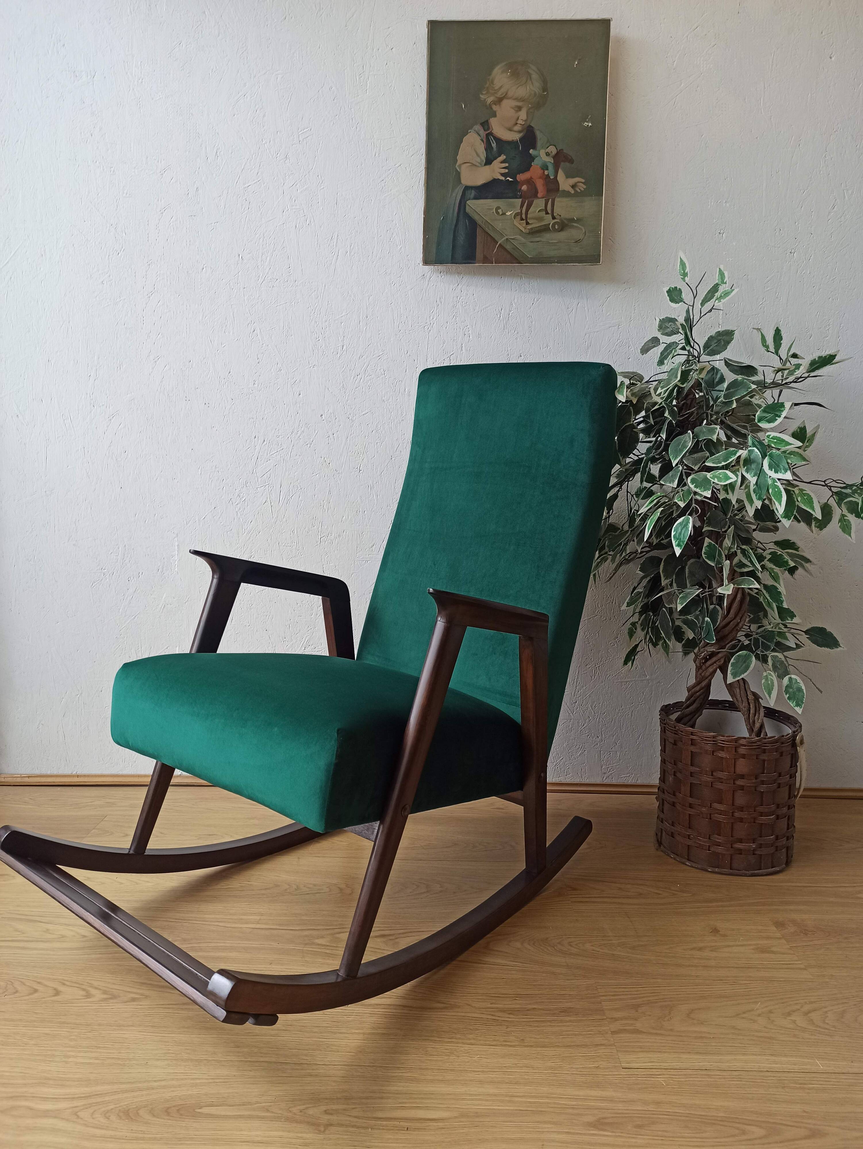 Fauteuil à bascule vintage des années 50.