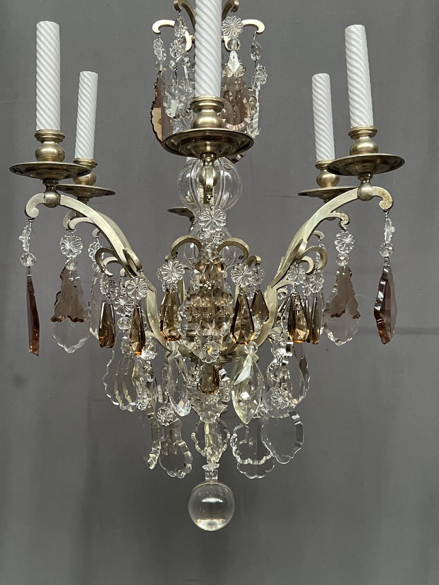 Antique French chandelier 170 cm with Louis XVI style chain in crystal.