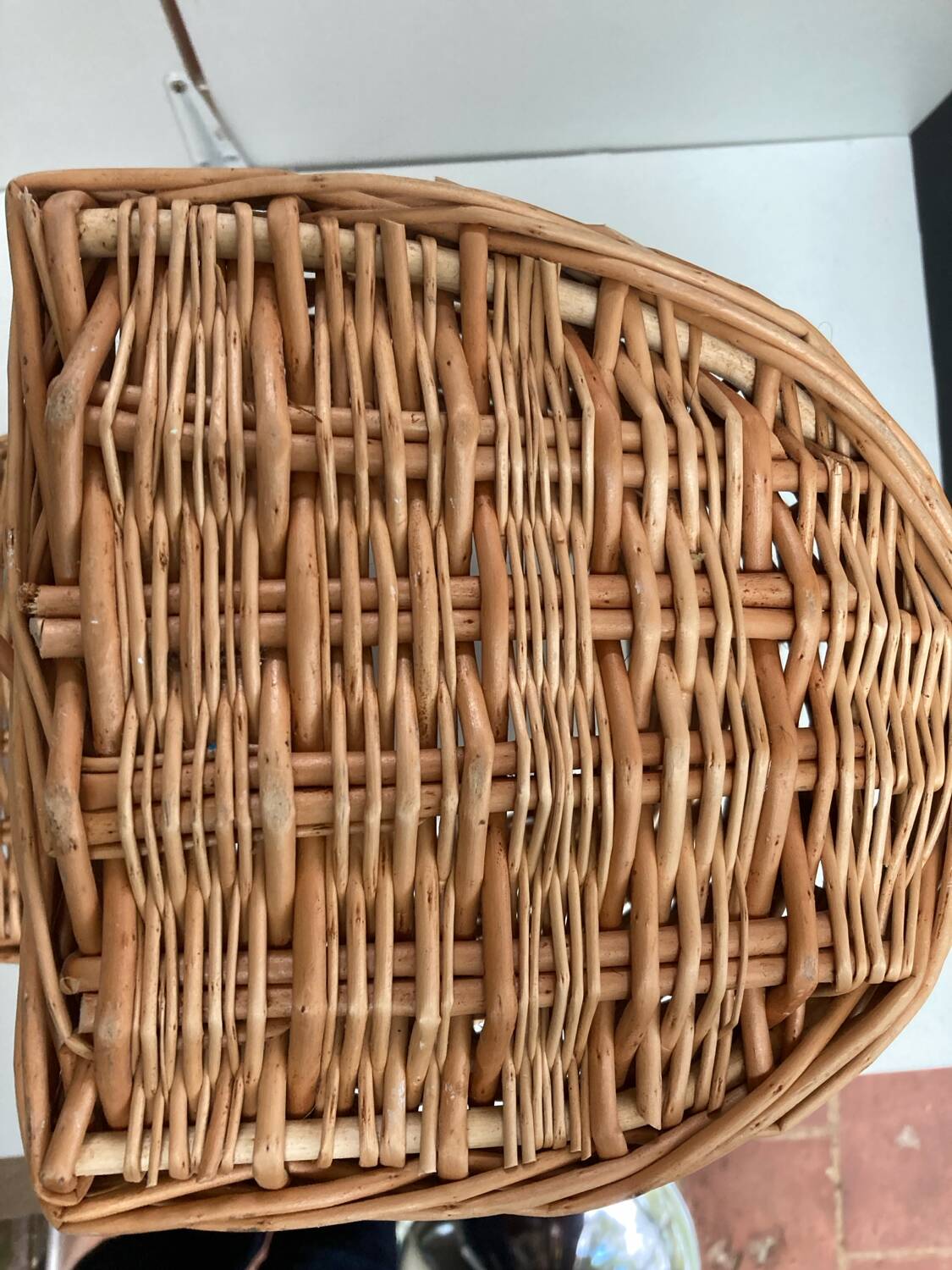 Panier d’escaliers en osier tressé, 1970
