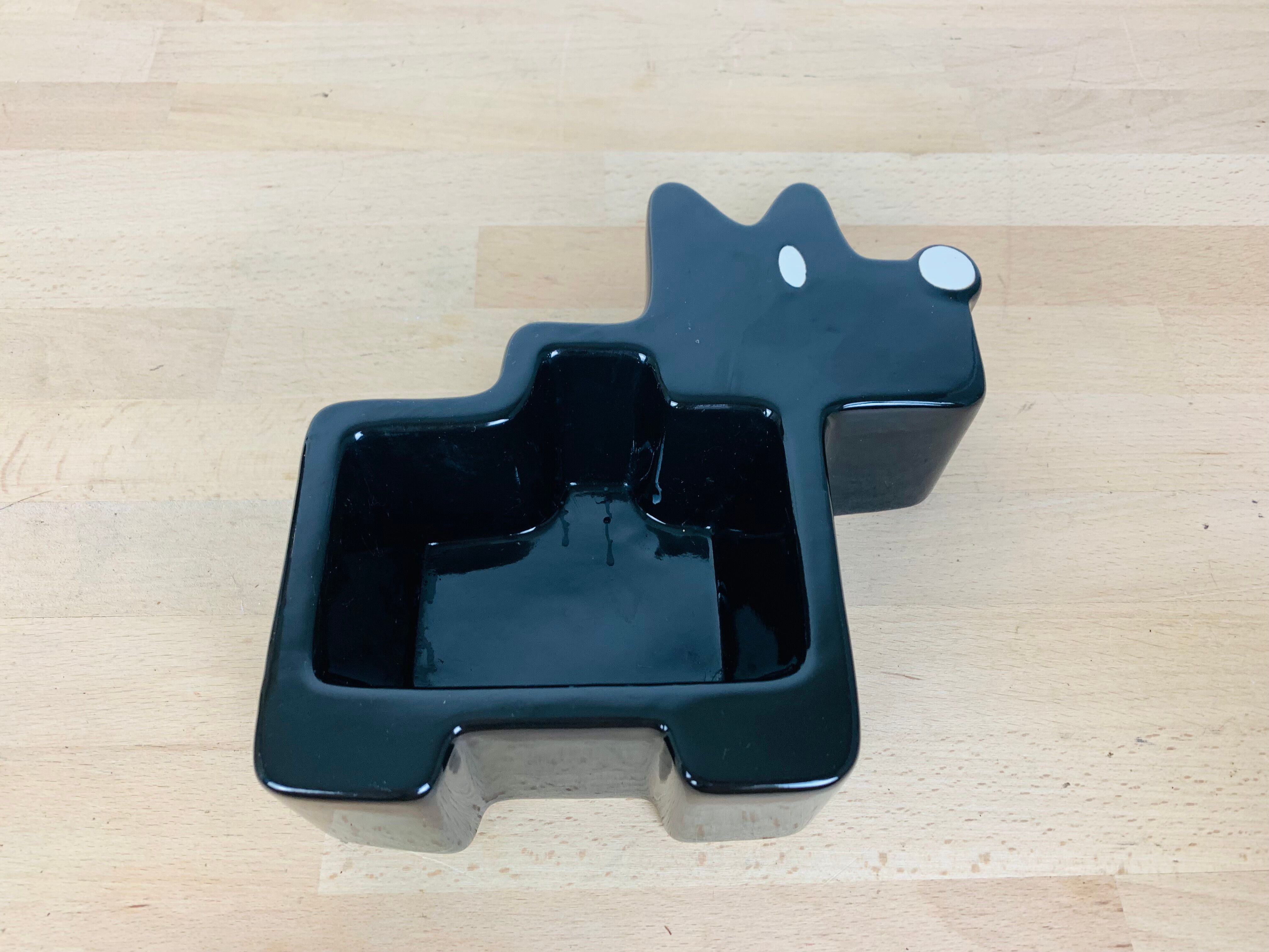 Vide poche chien céramique noire