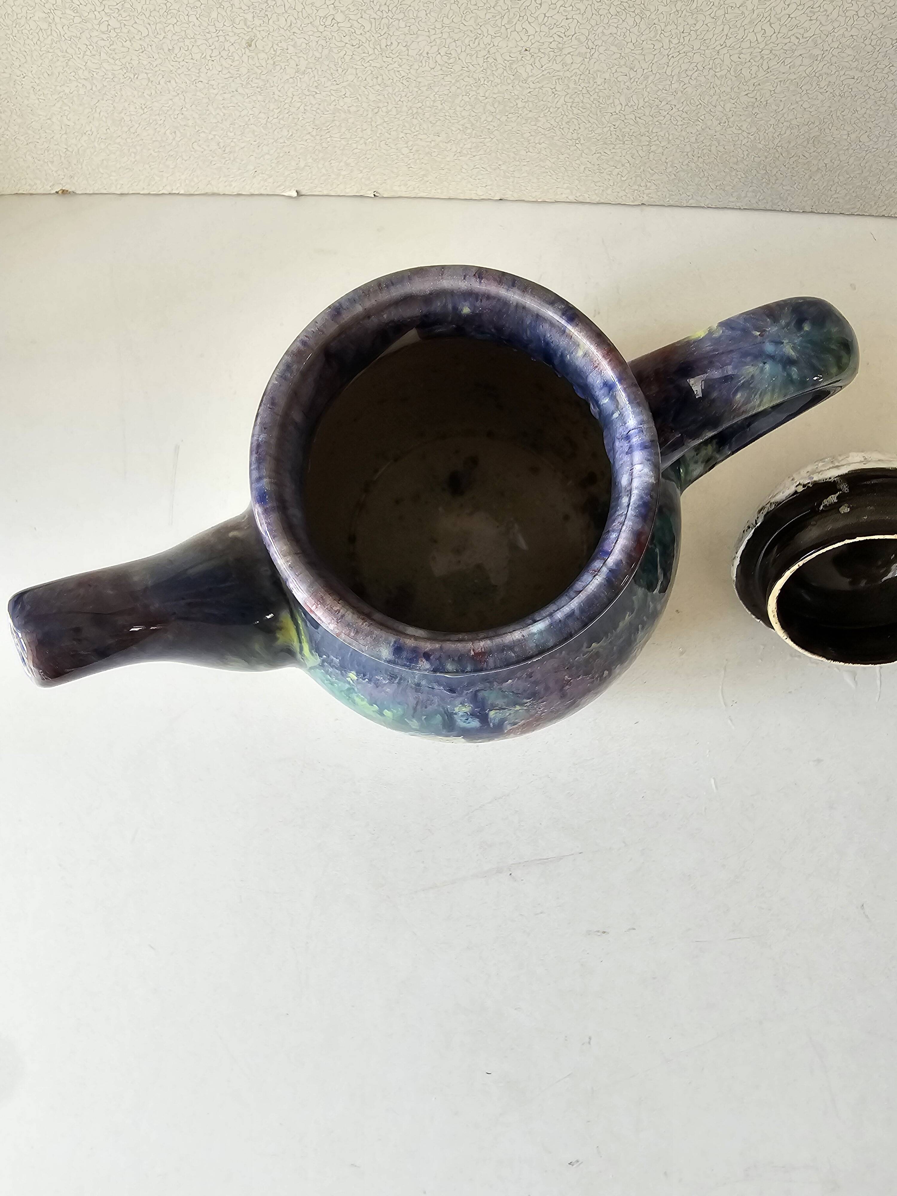 Glazed ceramic teapot Signed Morvan (Design by Gaston Gaubier)