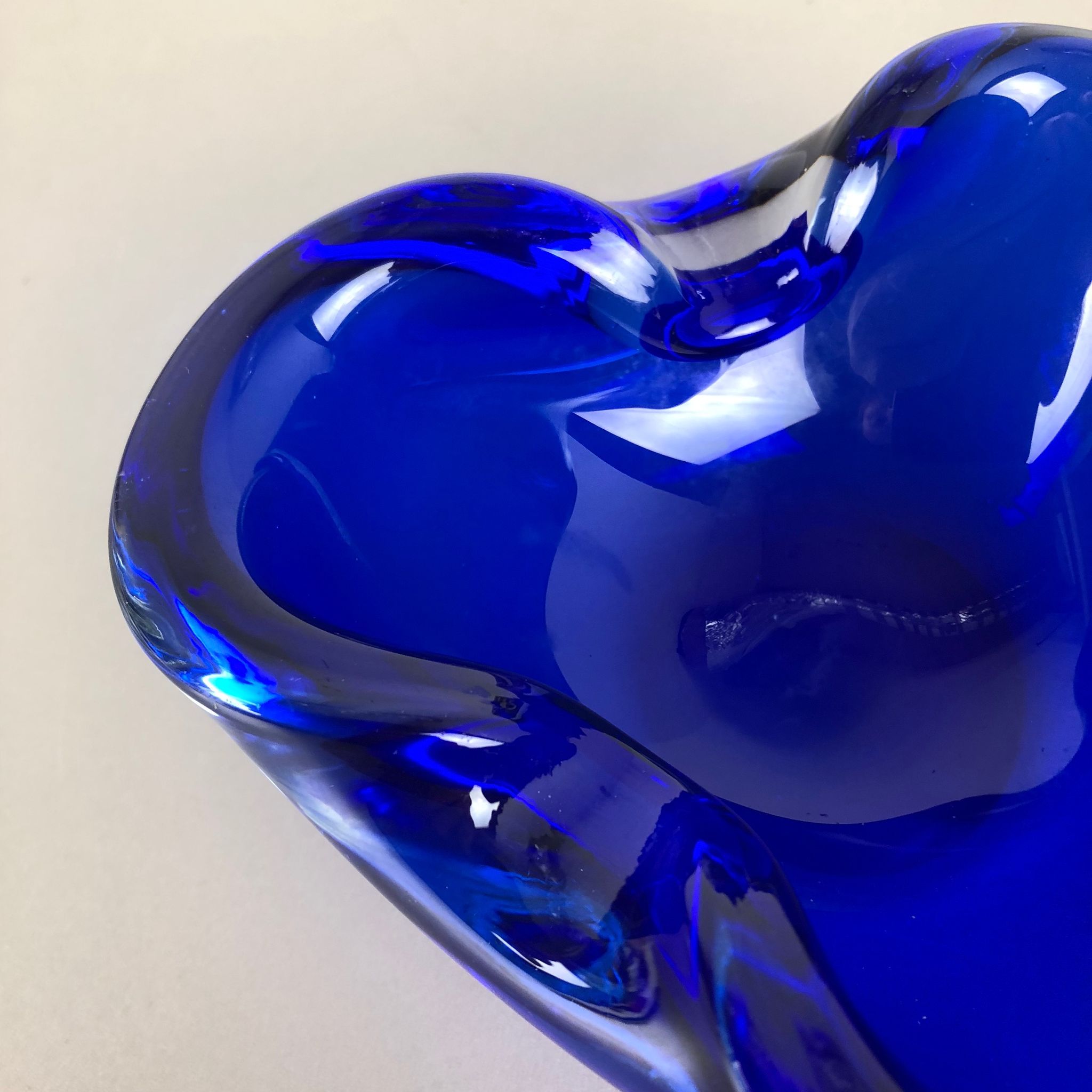Cendrier Murano  "Blue" Italie années 1970