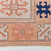 Tapis persan bleu marine et crème