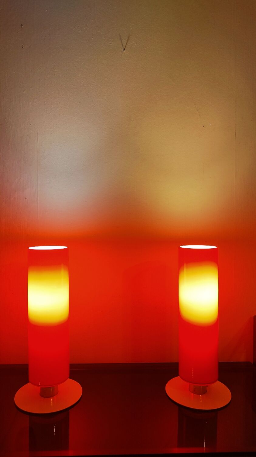 Massive red lamp 1990