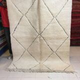 Beni Ouarain Berber rug 210 x 163 cm