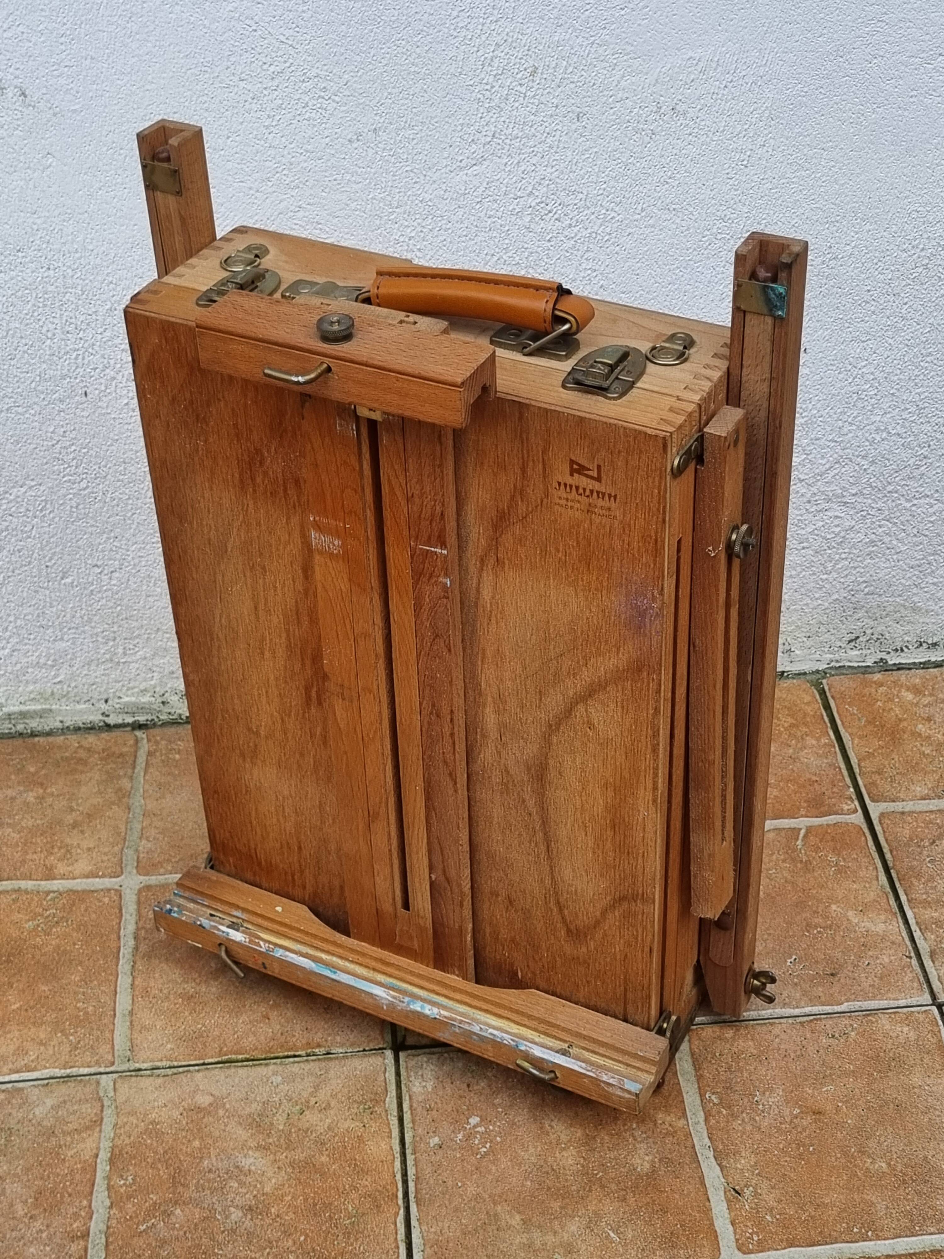Vintage French folding field easel
