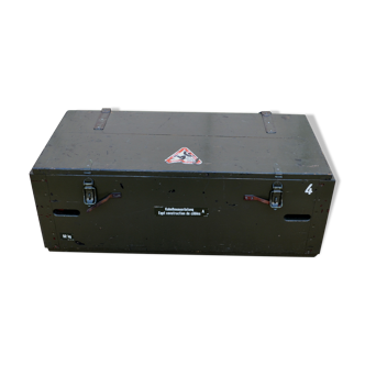 Military trunk