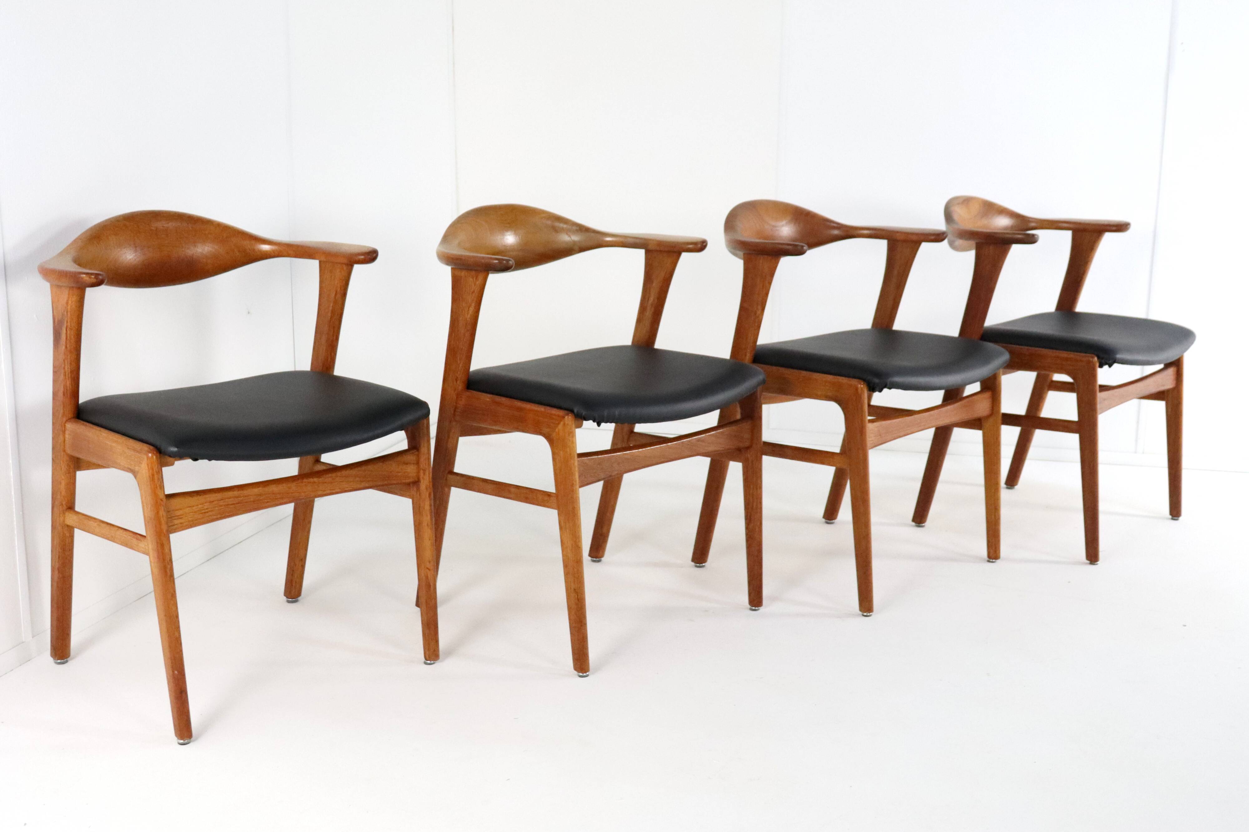 Set of 4 Erik Kirkegaard Hong stolefabrik chairs vintage model 49