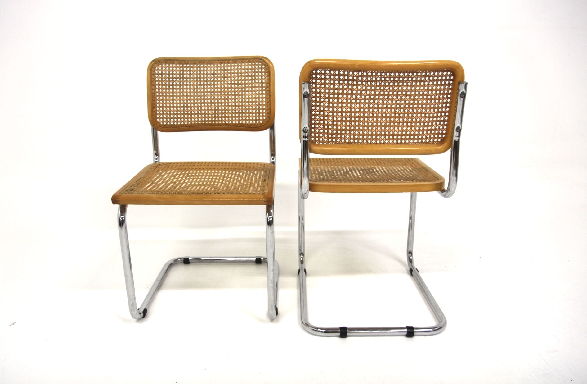 Set de 2 chaises "B32", Marcel Breuer, Italie, 1990