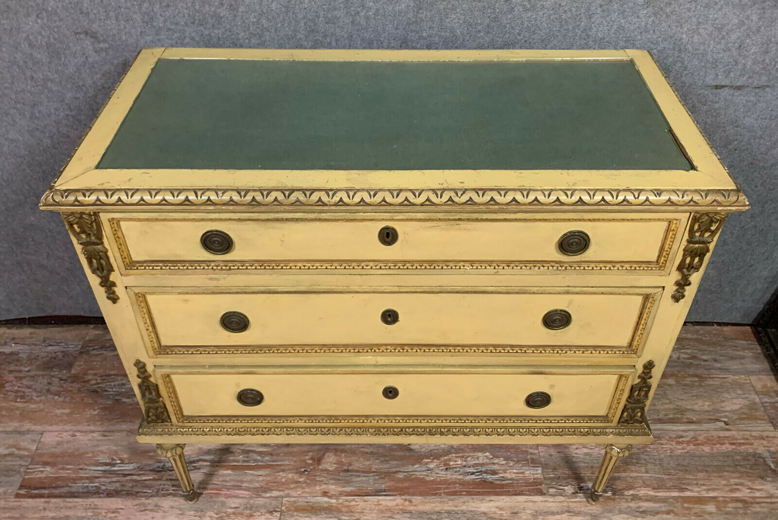 Louis XVI chest of drawers in lacquered wood circa 1880-1900