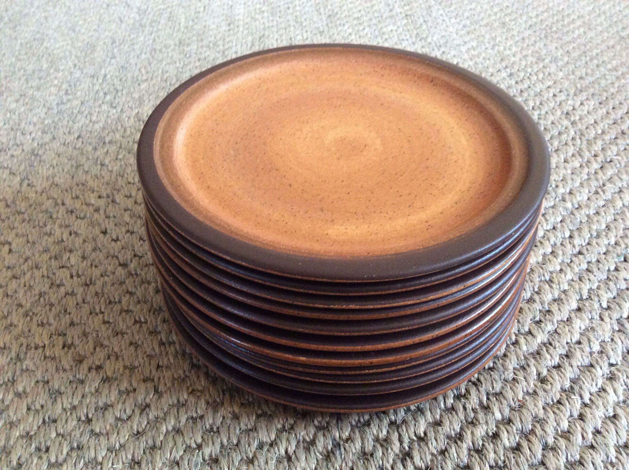 Série de 11 assiettes à dessert