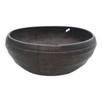 Antique wooden bowl from nuristan