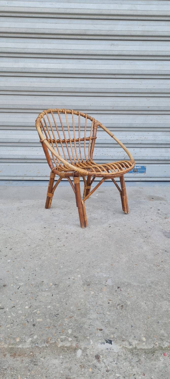 Rattan shell armchair