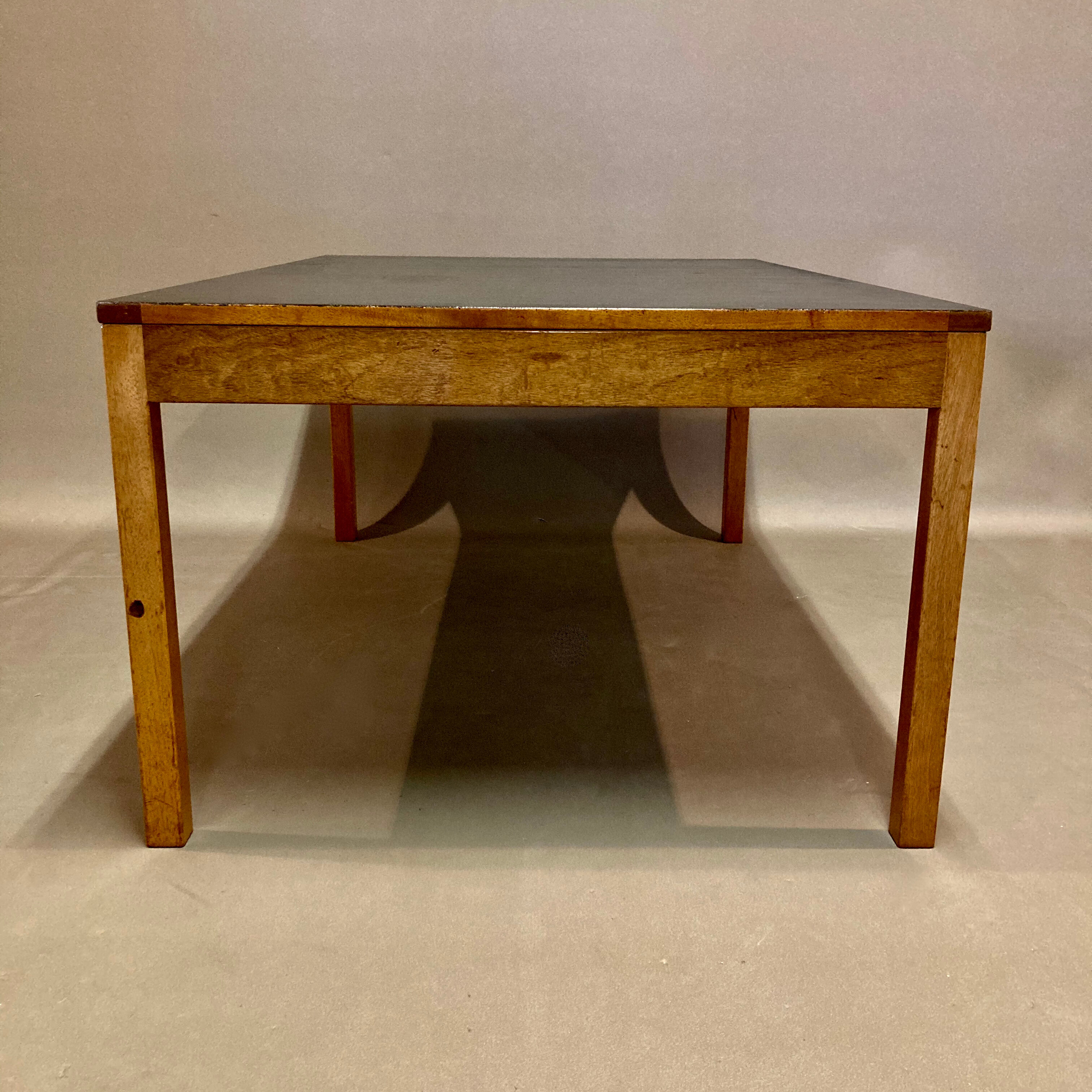 Scandinavian design coffee table by Borge Mogensen 1950