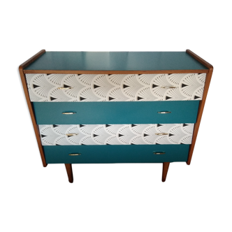 Vintage dresser