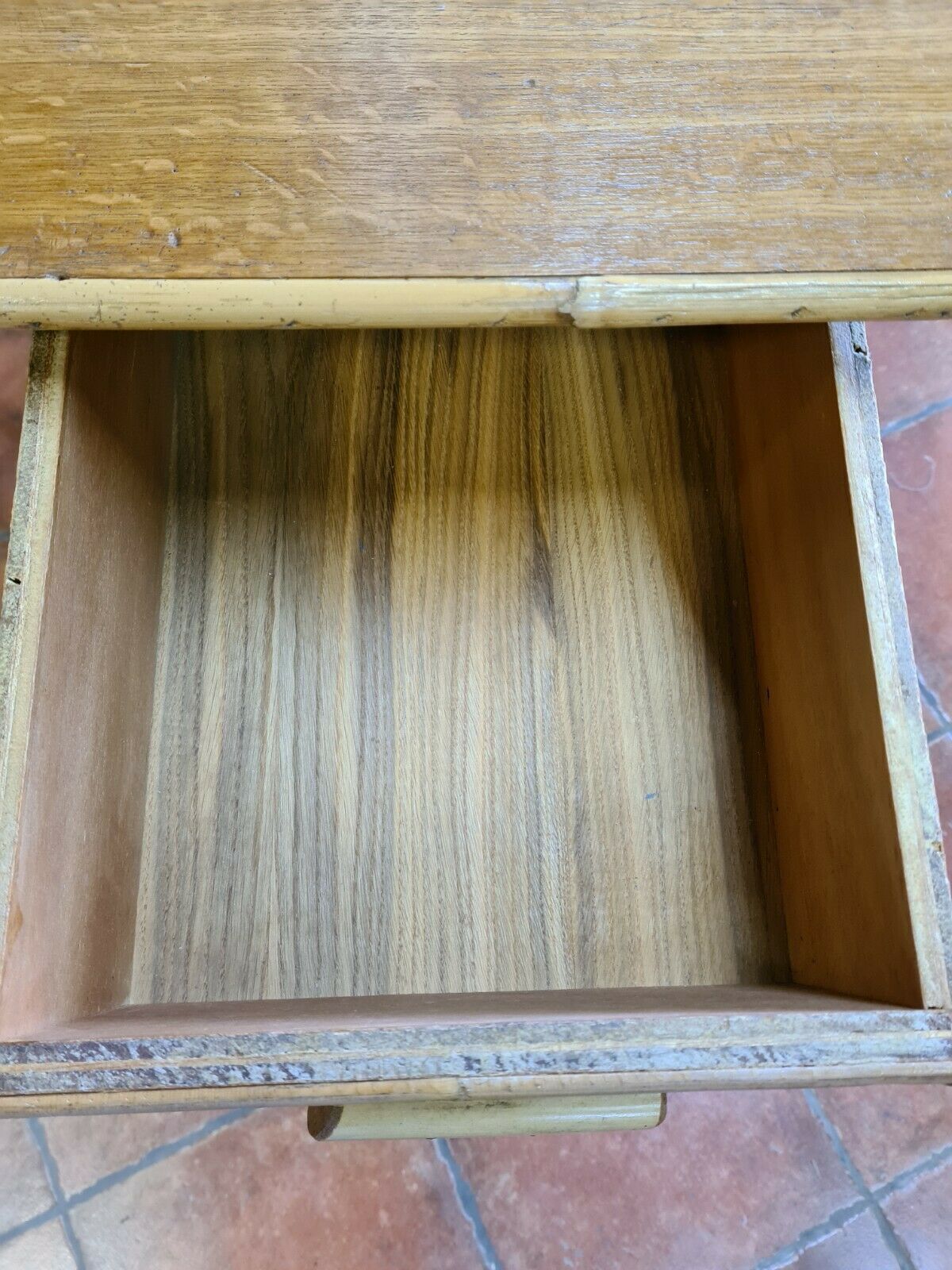 Vintage rattan desk with his chair