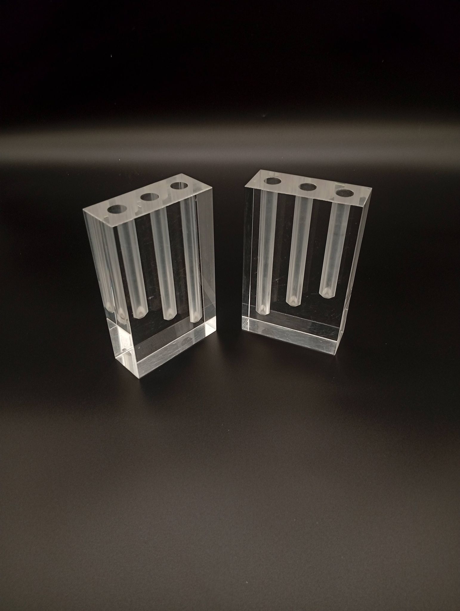 Duo Vase Bloc Résine Lucite Triple Cheminée Plexiglas Design Postmoderne