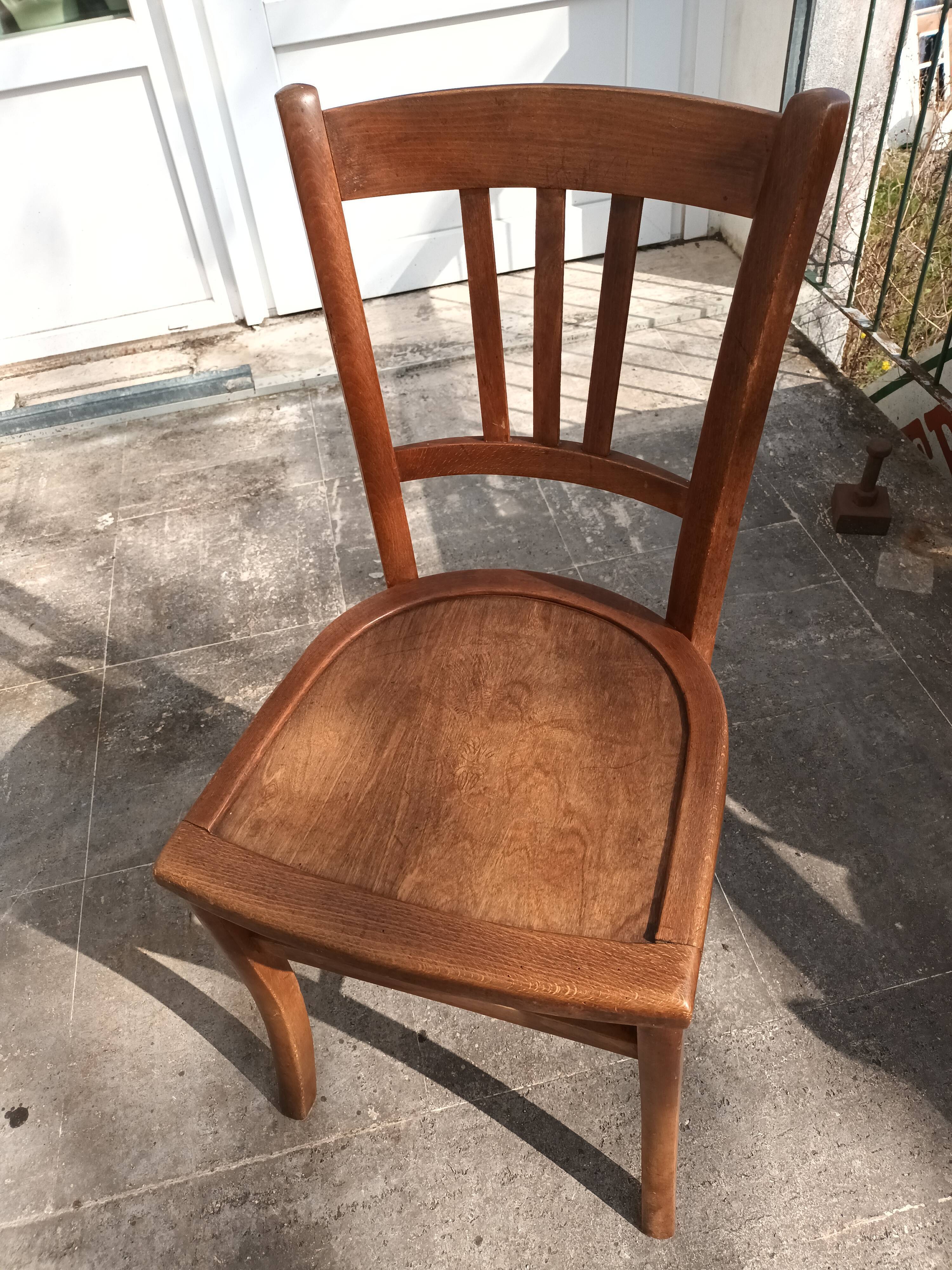 bistro chair
